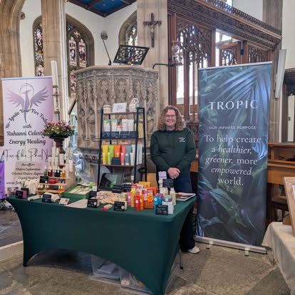 A Tor Collective trader at their stall