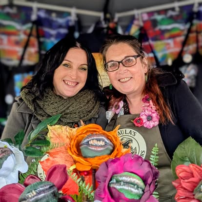 A Tor Collective trader at their stall