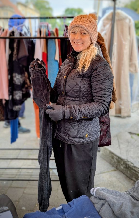 A Tor Collective trader at their stall